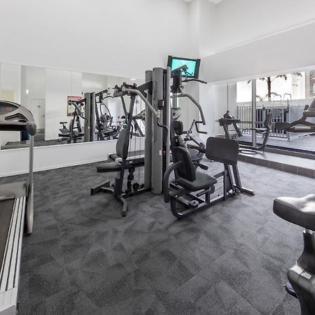 Auckland Harbour Suites Экстерьер фото