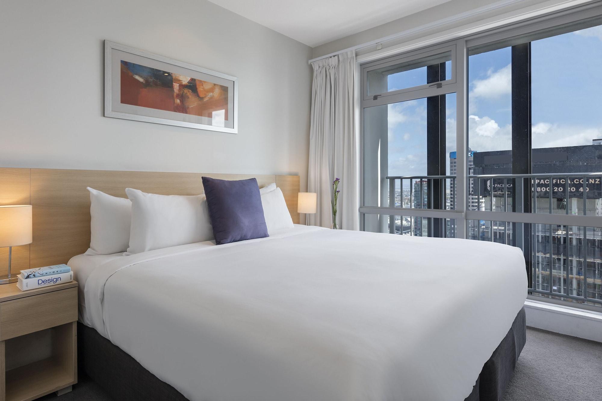 Auckland Harbour Suites Экстерьер фото
