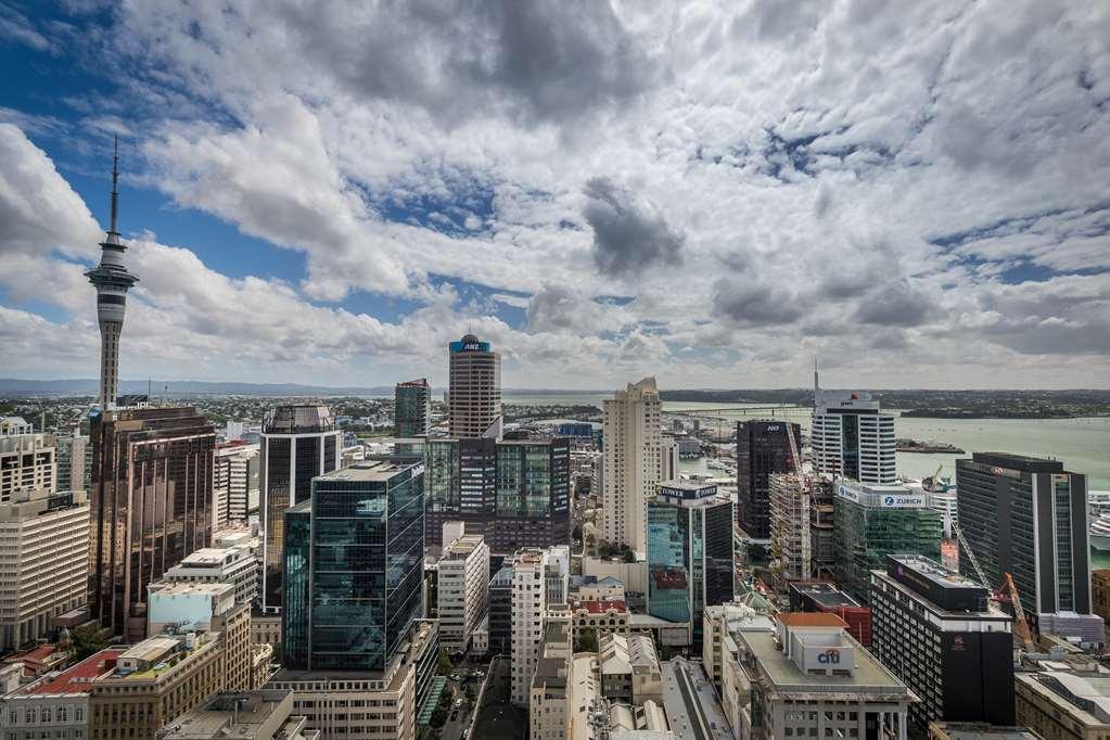 Auckland Harbour Suites Экстерьер фото